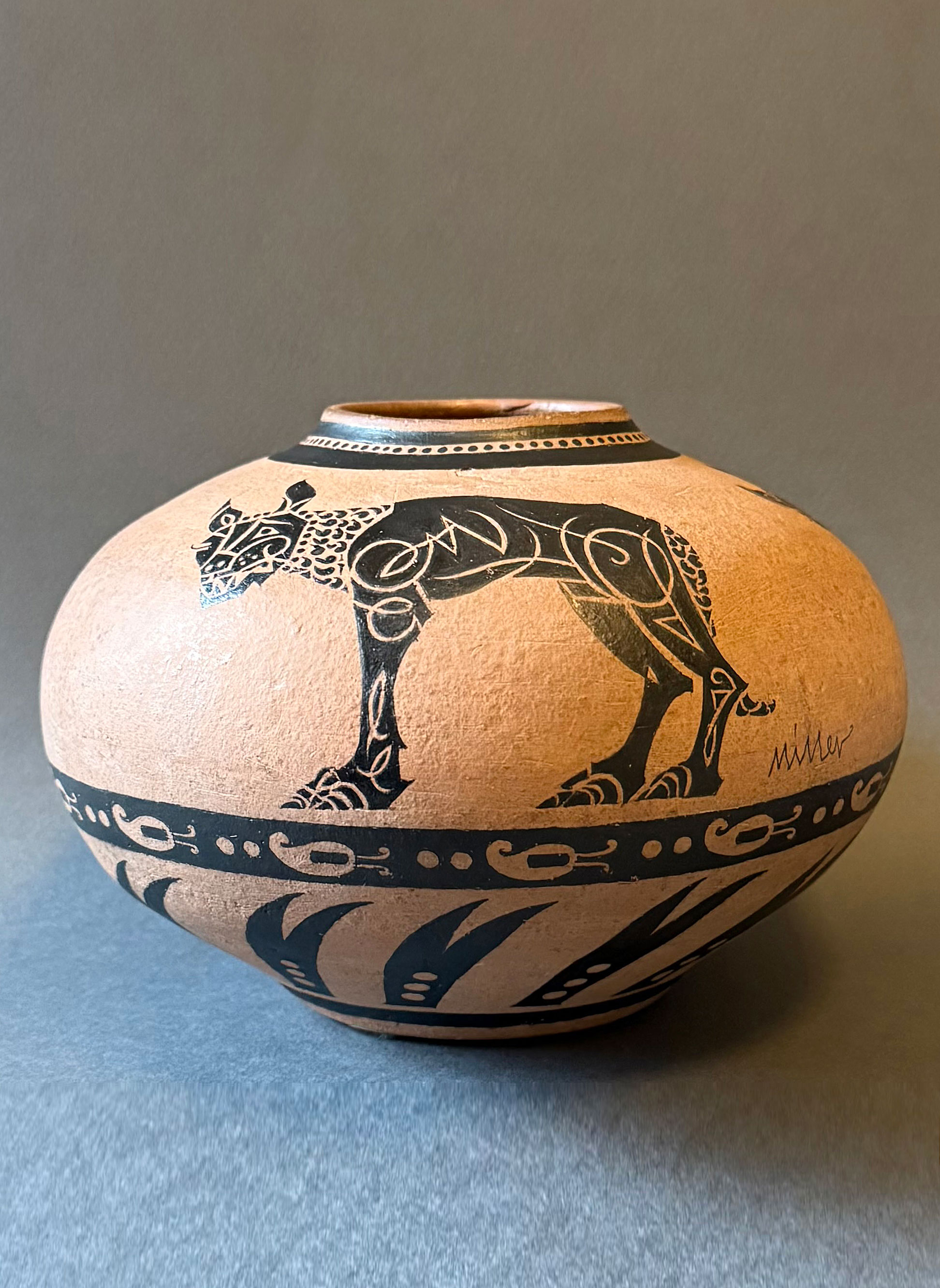 Urn (“Wolf”) 6 inches high